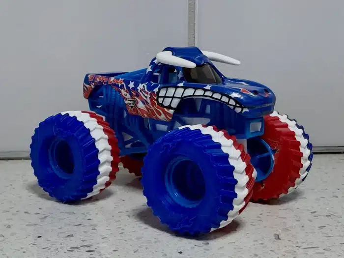 AMERICA 250 / STARS & STRIPES custom truck photo 5