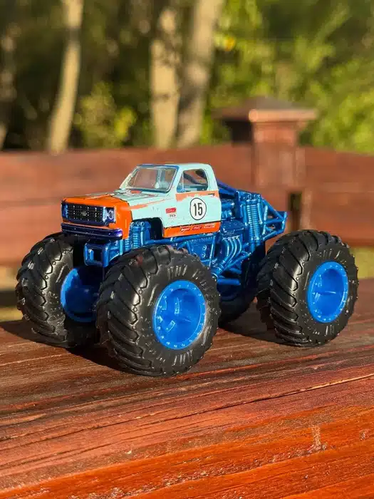 MONSTER TRUCK MADNESS COLLECTION custom truck photo 6