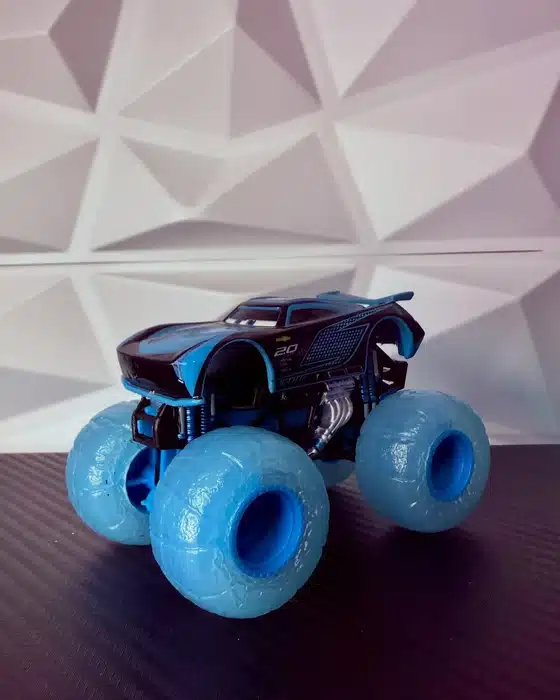 WORKBENCH / ONE-OFF BUILDS custom truck photo 5