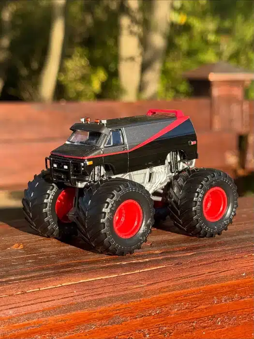 MONSTER TRUCK MADNESS COLLECTION custom truck photo 10