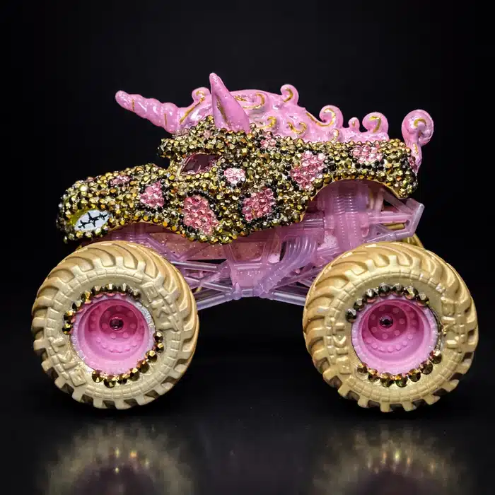 LADIES NIGHT / SPARKLE SMASH custom truck photo 47