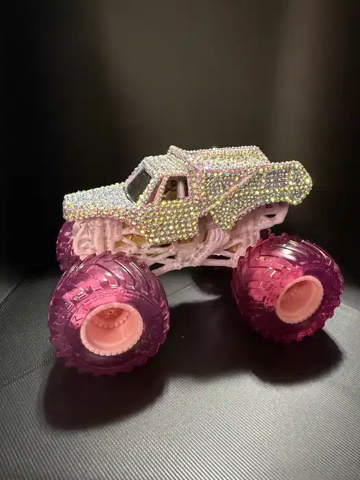 LADIES NIGHT / SPARKLE SMASH custom truck photo 60